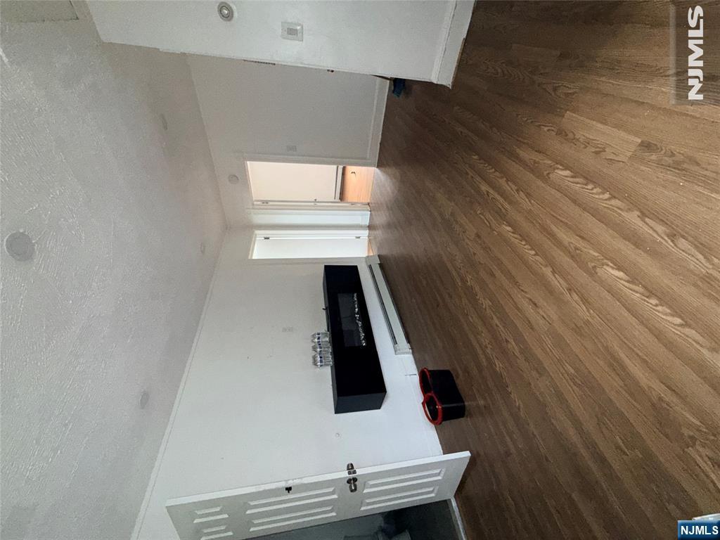 249-253 Temple Street - Photo 3