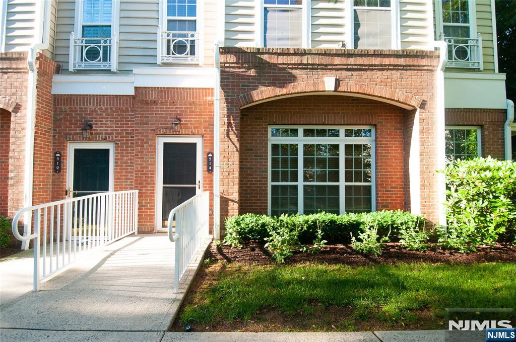 514 Deluca Road - Photo 2