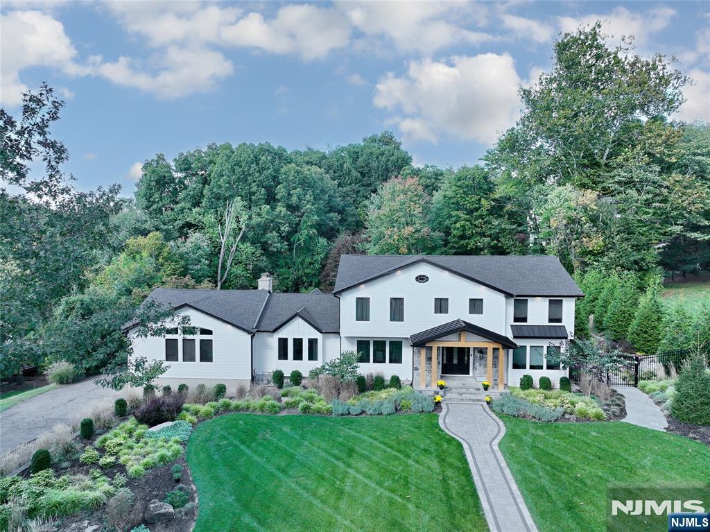 12 Green Way - Photo 2