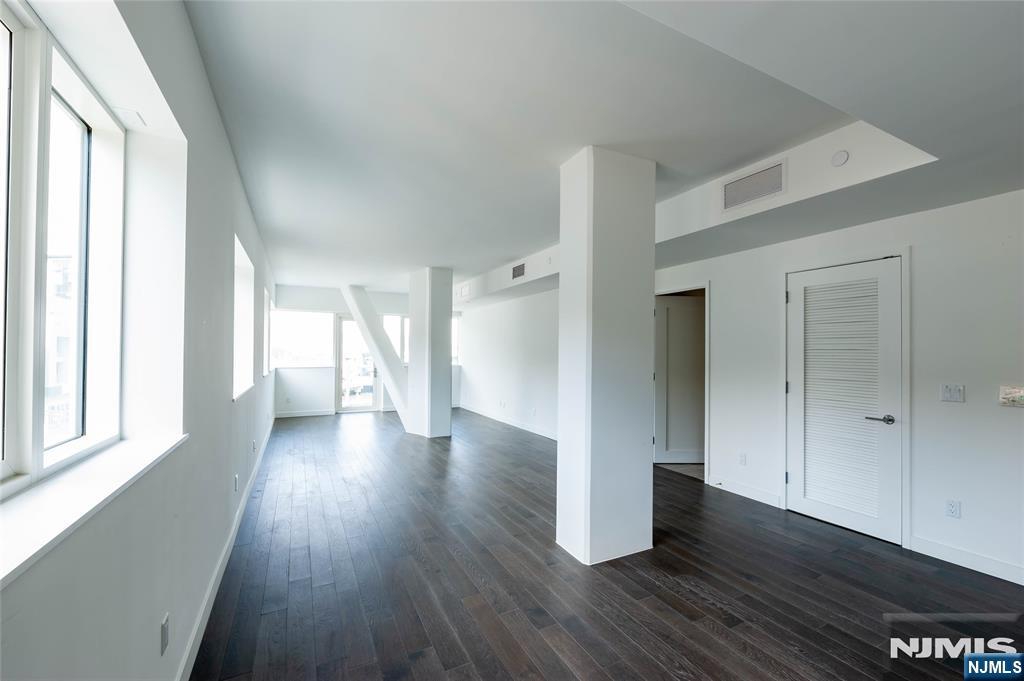 800 Avenue Port Imp - Photo 5