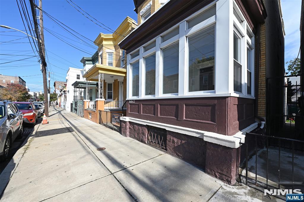 6012 Palisade Avenue - Photo 2