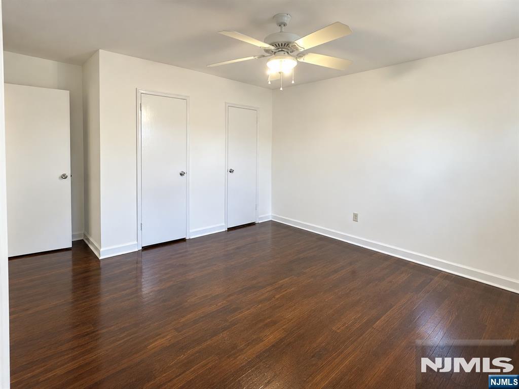 715 Broad Avenue 4 - Photo 5