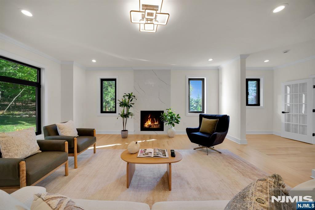 5 Foxcroft Drive — photo 12