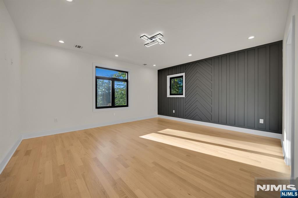 5 Foxcroft Drive — photo 34