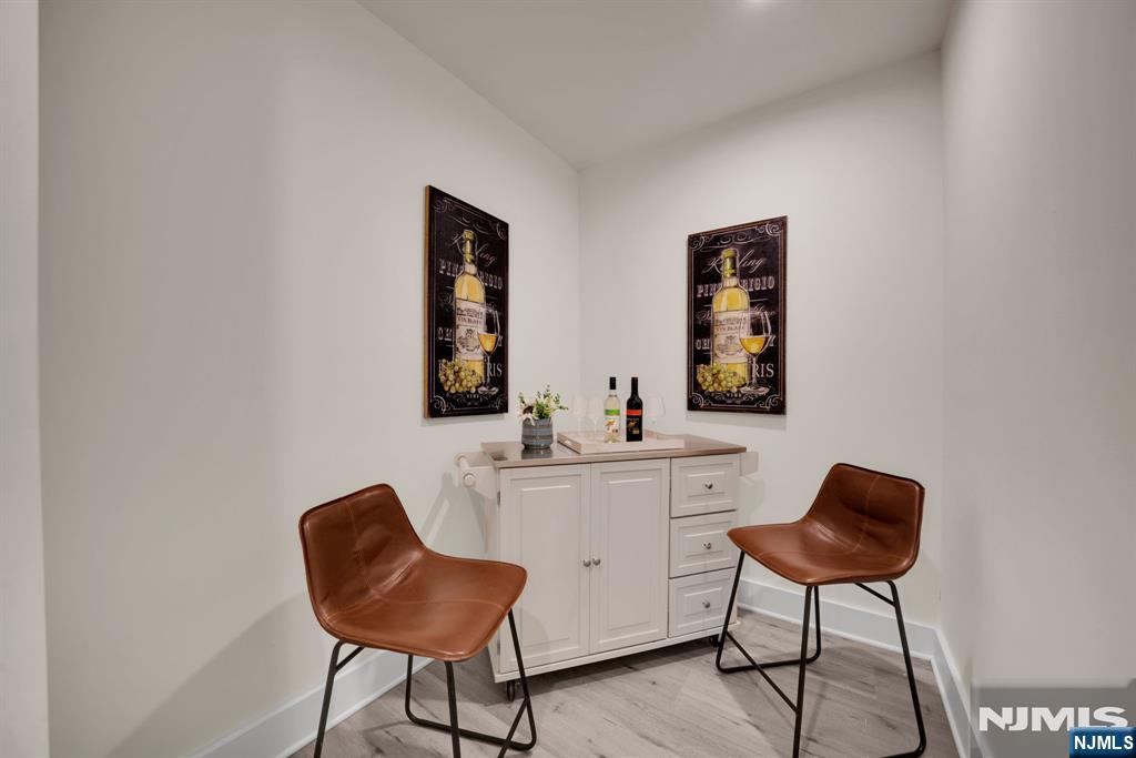 5 Foxcroft Drive — photo 36