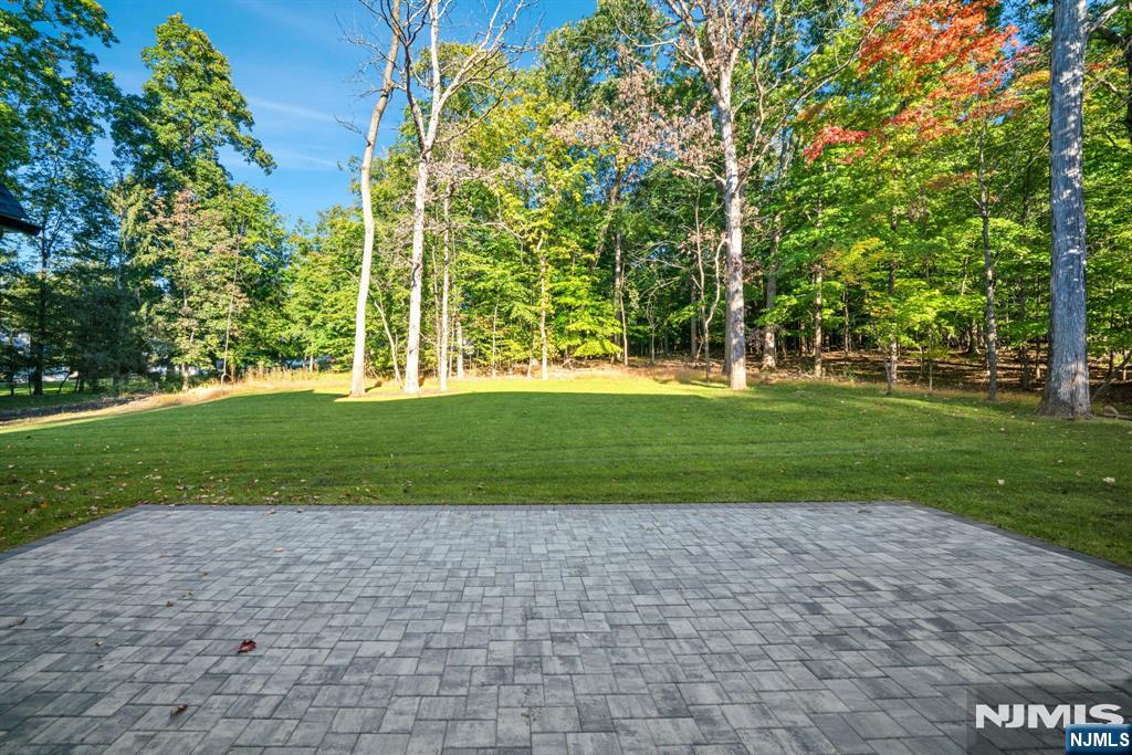 5 Foxcroft Drive — photo 39