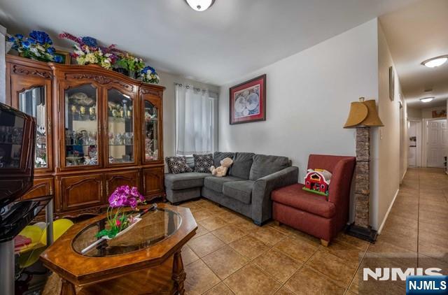 14 Burdette Place 1 - Photo 3
