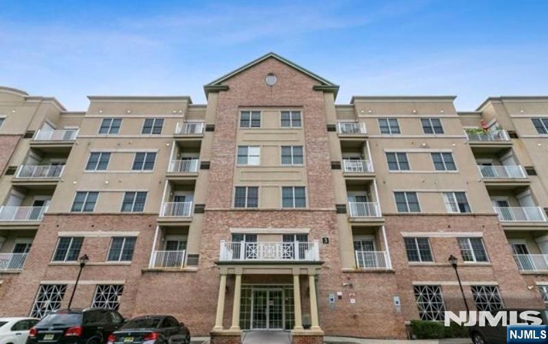 3211 Windsor Park Court 150 - Photo 1
