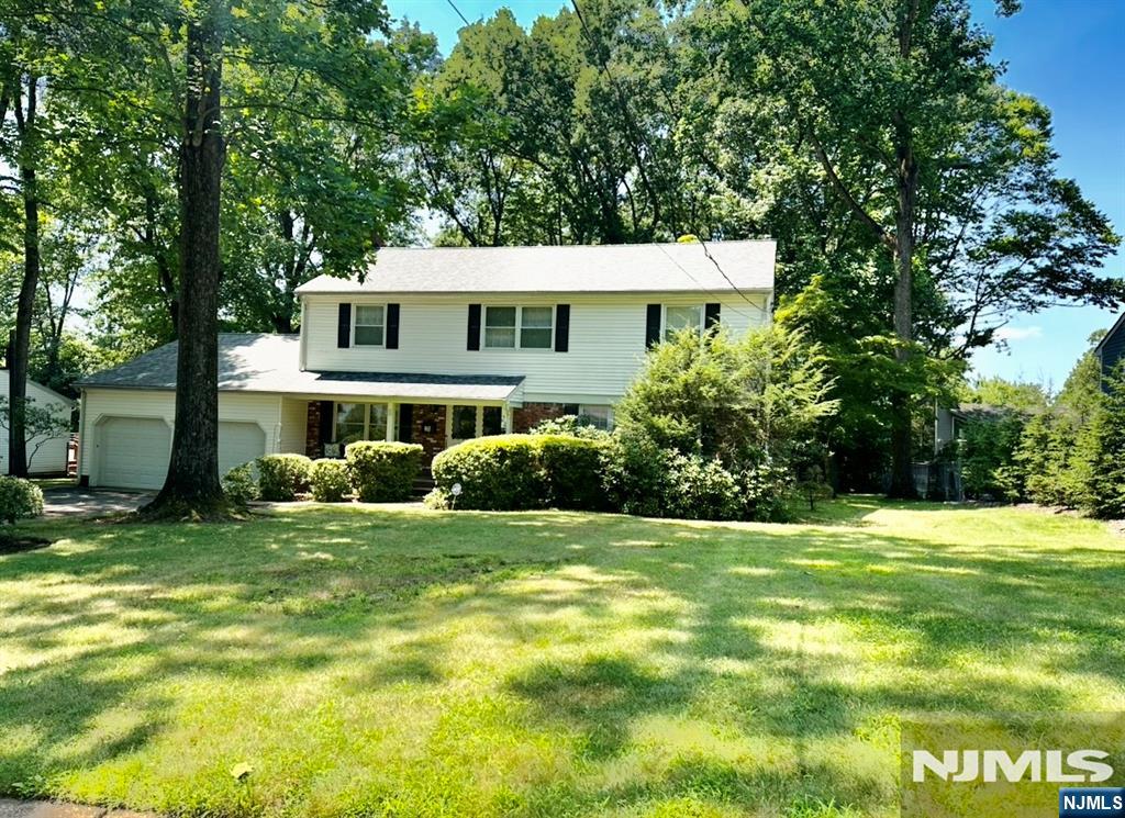 24 Tremont Terrace - Photo 1