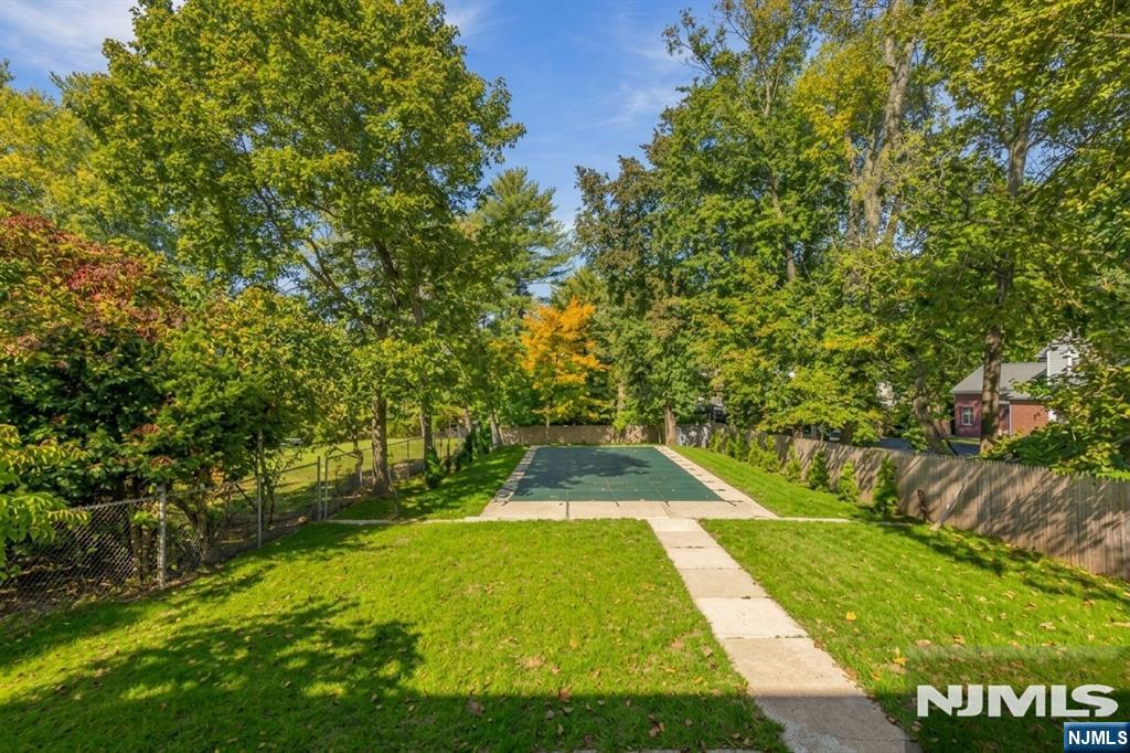 589 Piermont Road — photo 41