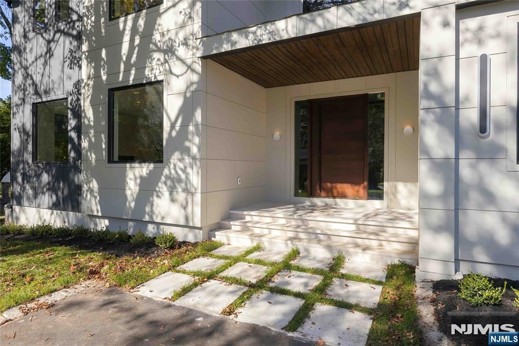 589 Piermont Road — photo 8