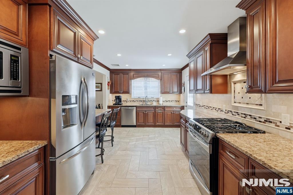 262 Lee Street - Photo 3