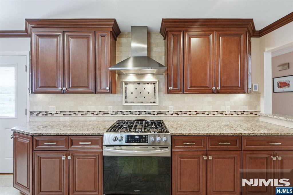 262 Lee Street - Photo 5