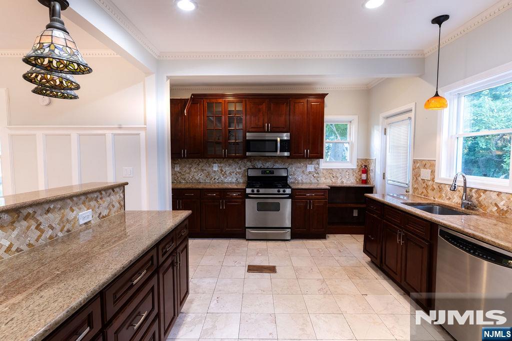 3 Hillside Avenue - Photo 5