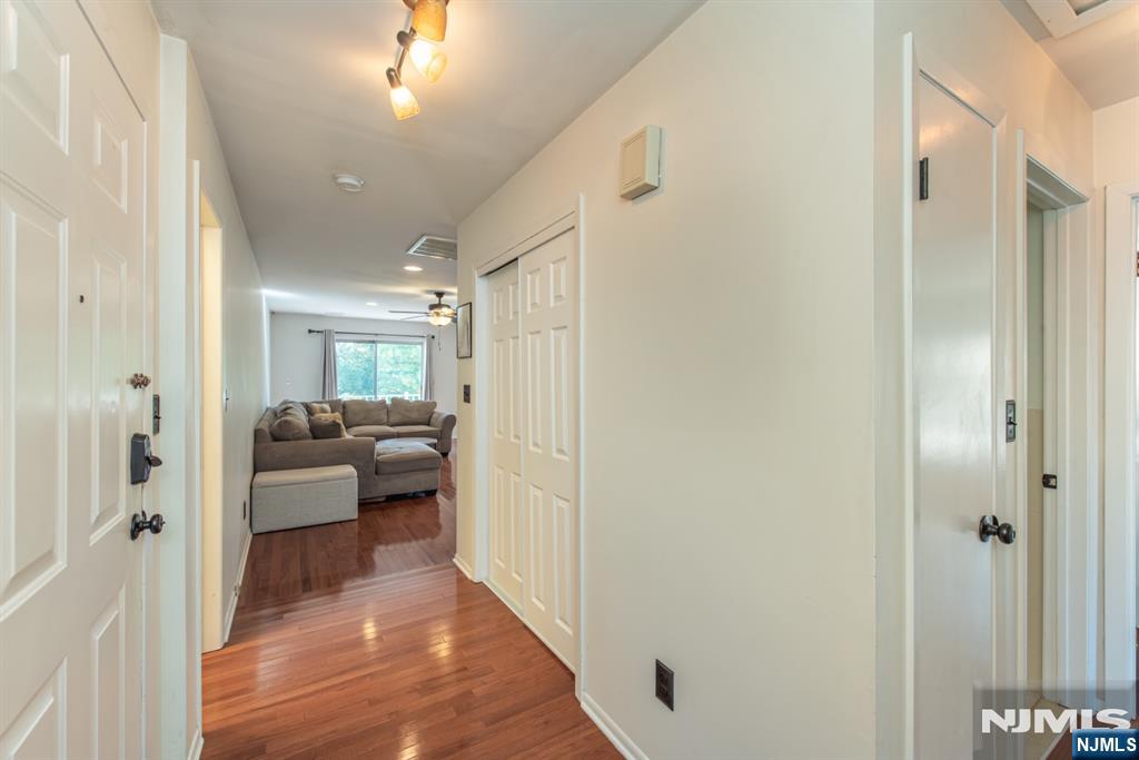 12 Frankie Lane 3304 - Photo 2