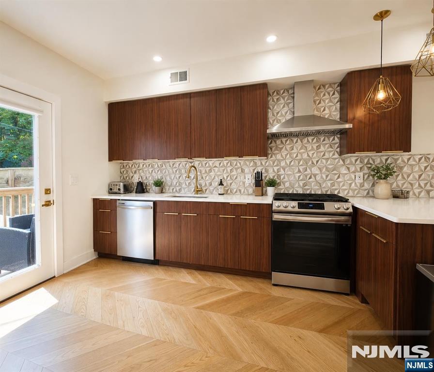 522 Martin Luther King Drive - Photo 2