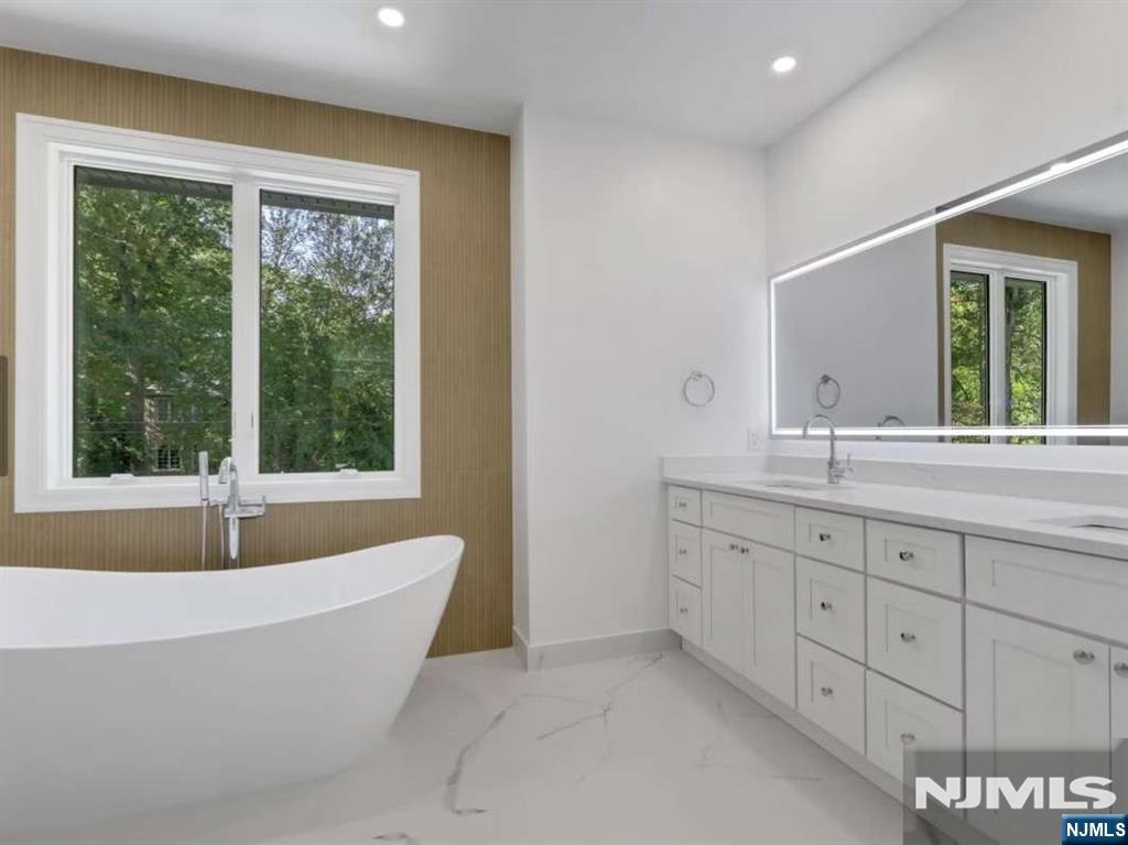 8 Ann Street — photo 15