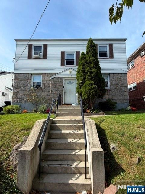 352 Lakeview Avenue - Photo 3