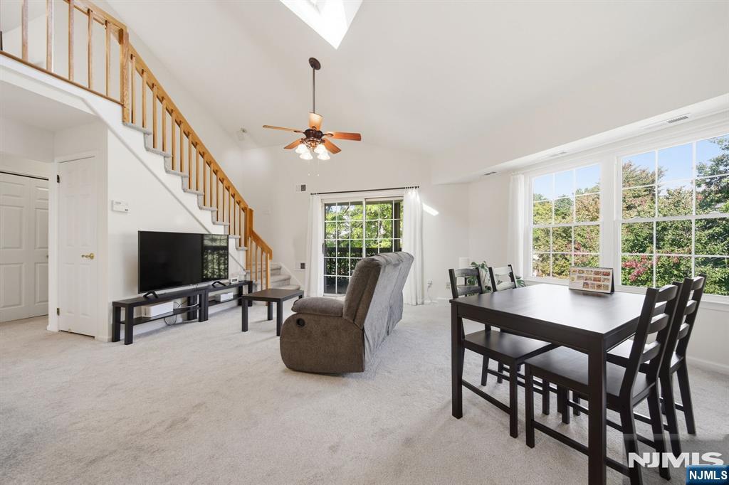 271 Village Circle Drive - Photo 3