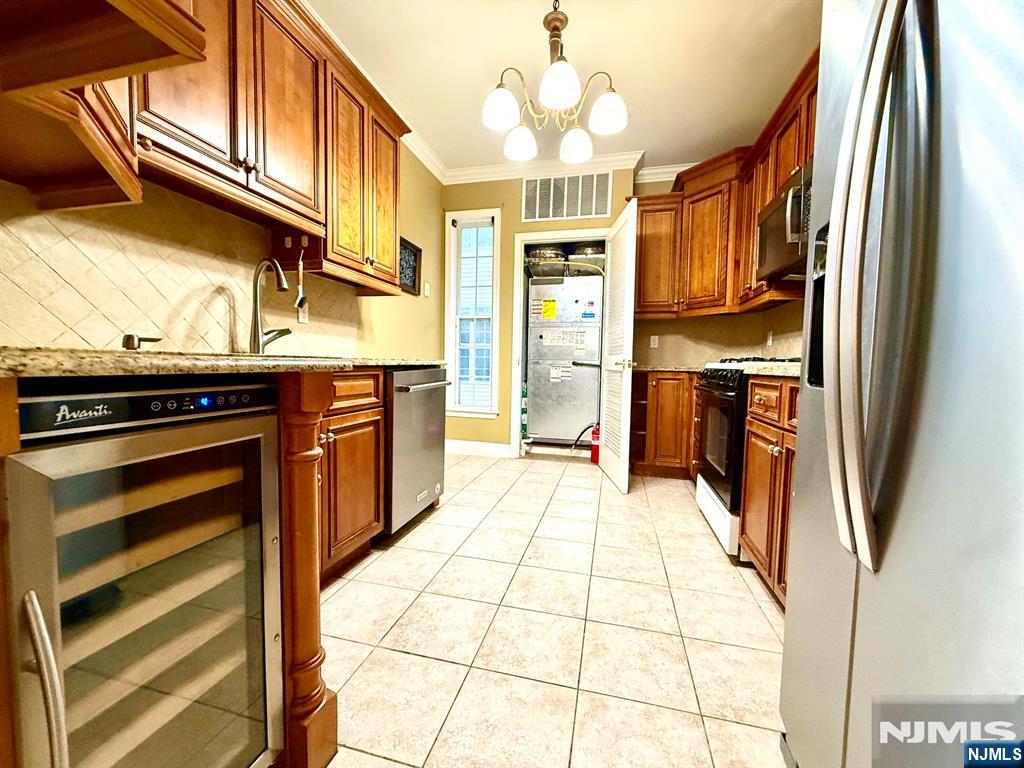 201 Dey Street 183 - Photo 4