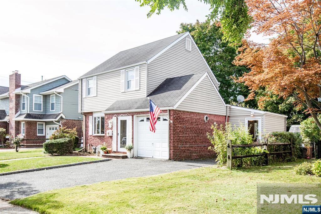 603 Fairlawn Parkway - Photo 4