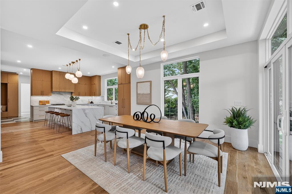 26 Collins Avenue — photo 12