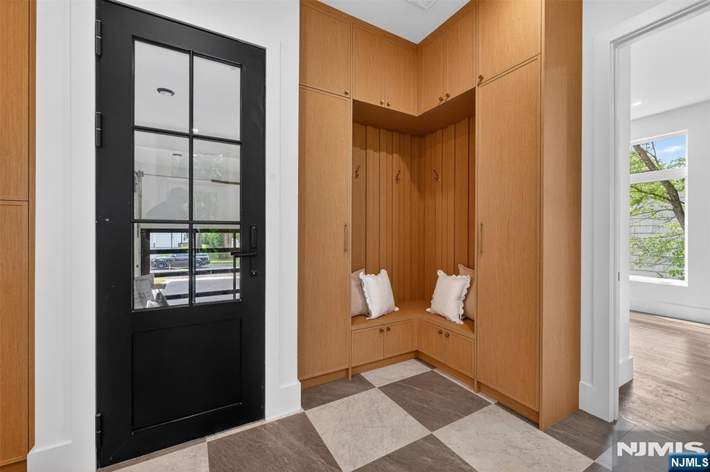 26 Collins Avenue — photo 20