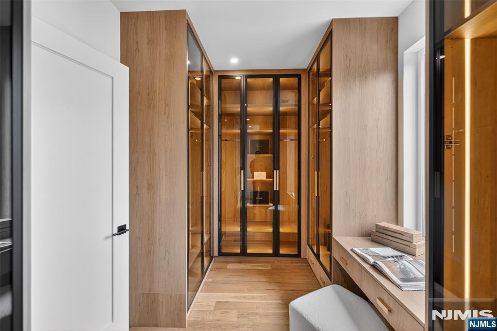26 Collins Avenue — photo 30