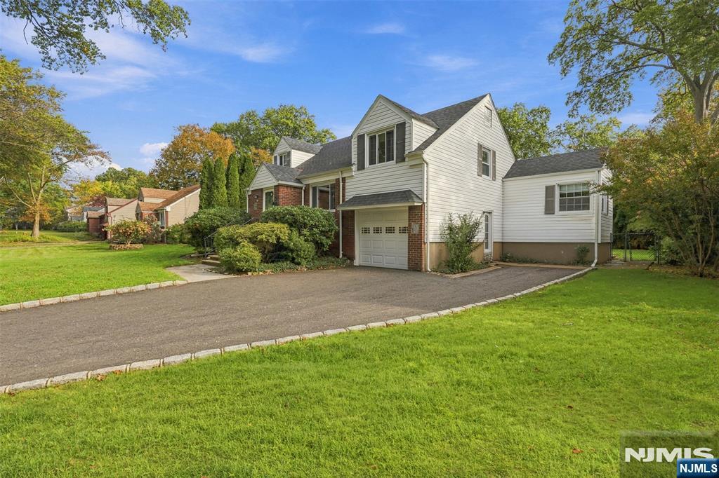 55 Monmouth Road - Photo 3