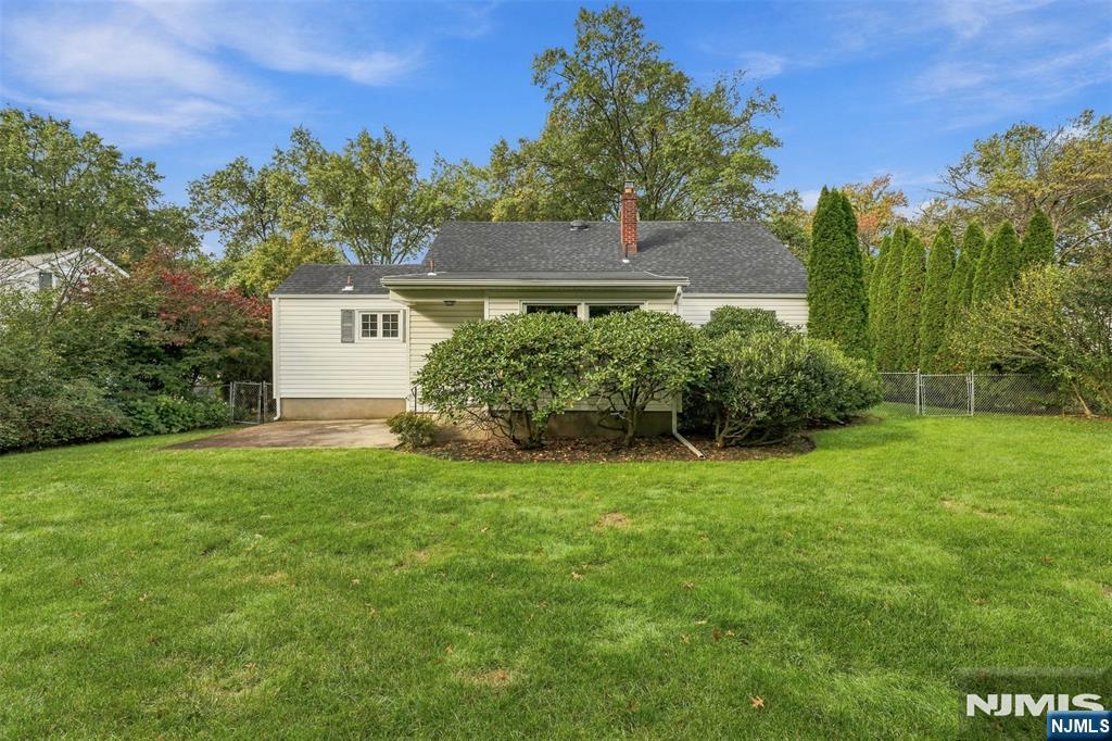 55 Monmouth Road - Photo 4