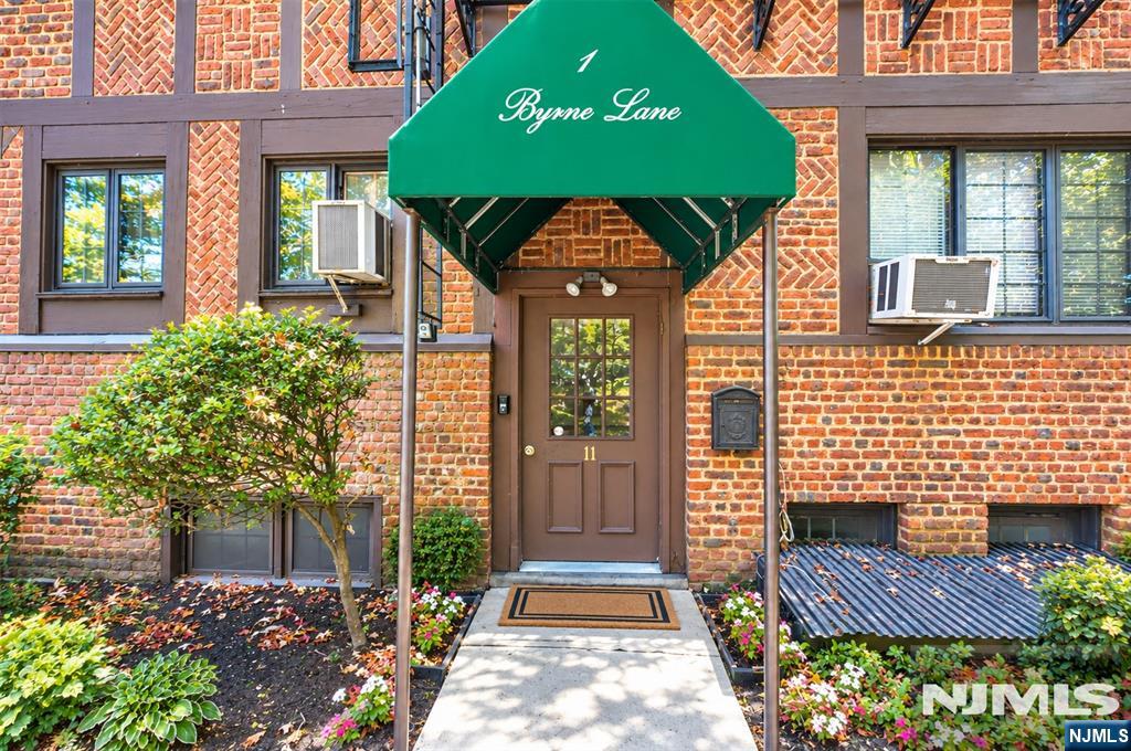 1 Byrne Lane 11 - Photo 1