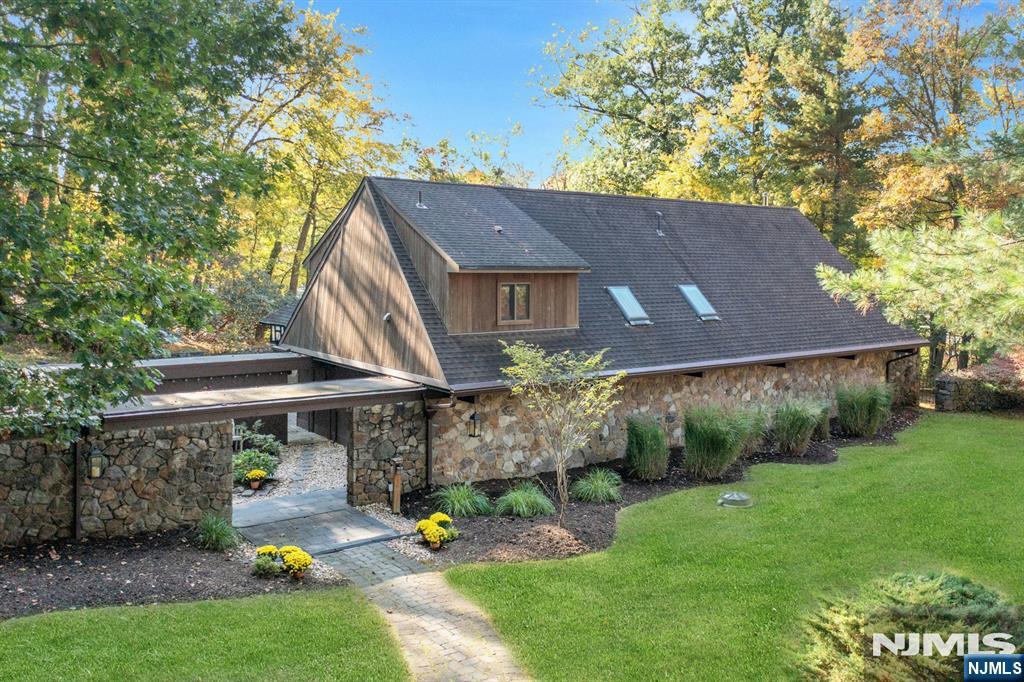 59 Youngs Road - Photo 2