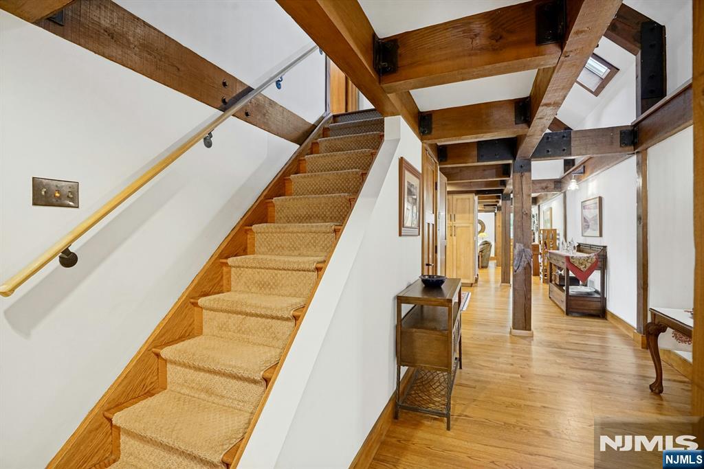 Photo 4 of Single family home for sale at 59 Youngs Rd, Mahwah, NJ 07430 | MLS# 26038766 | Listing updated on 2026-10-15