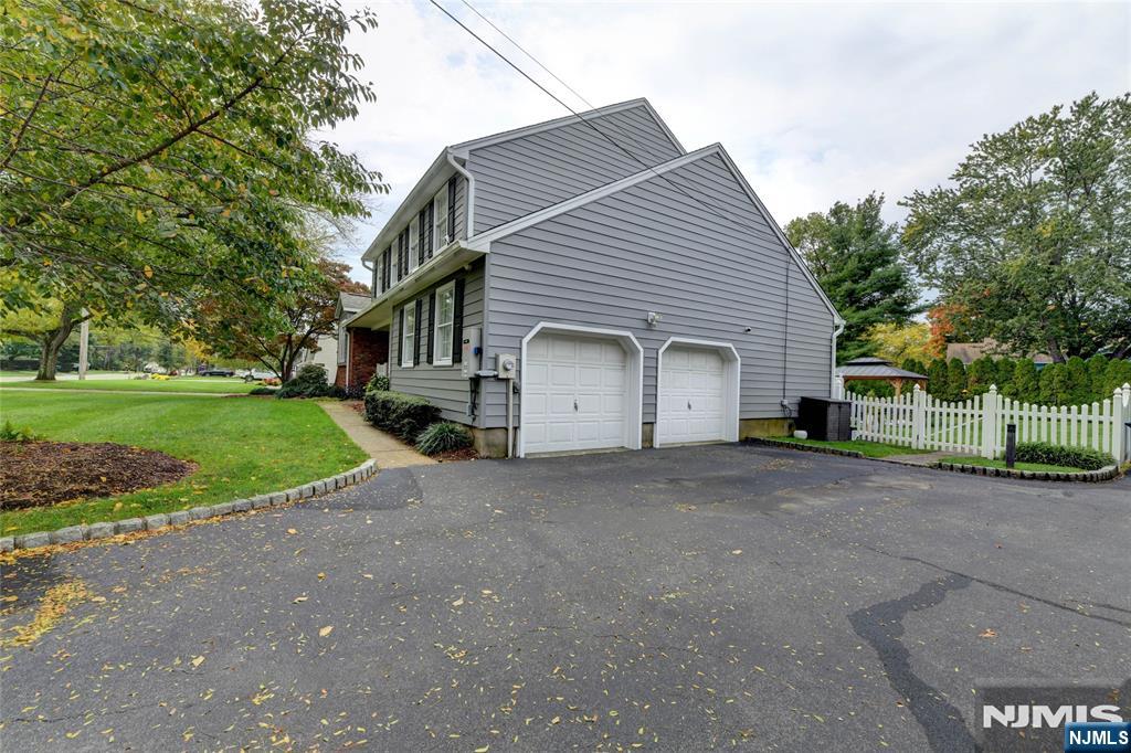 31 West End Avenue - Photo 4