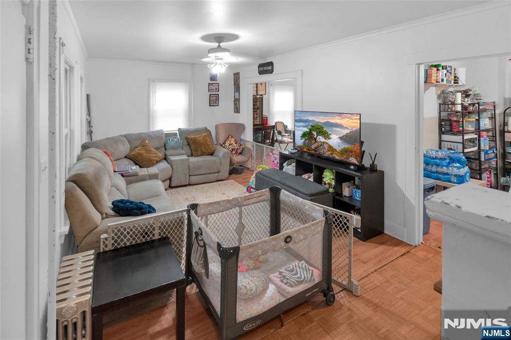 129 Ball Street - Photo 3