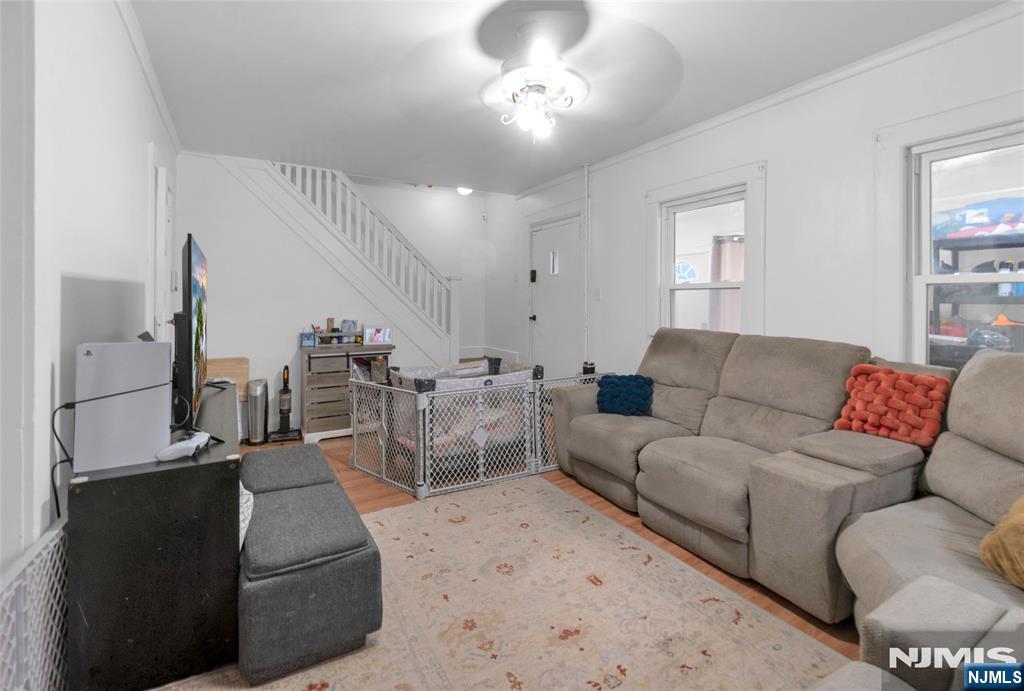 129 Ball Street - Photo 4