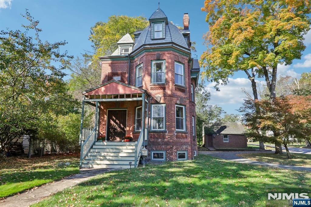 206 Park Street - Photo 1