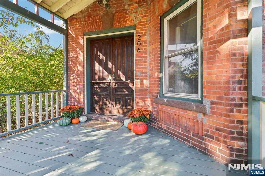 206 Park Street - Photo 3