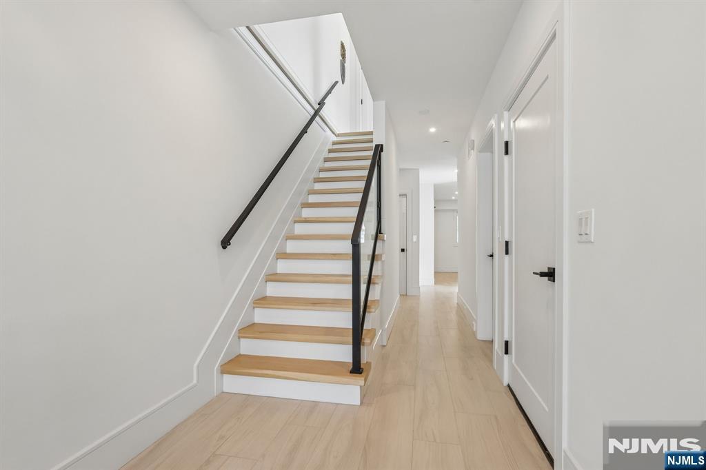 10B Hooks Lane — photo 4