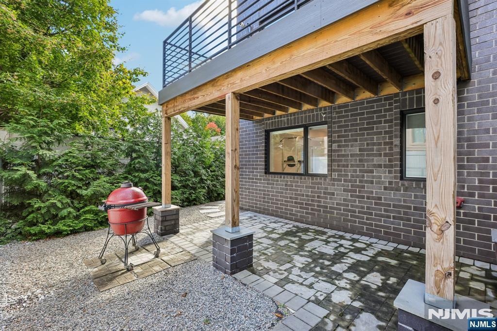 10B Hooks Lane — photo 41