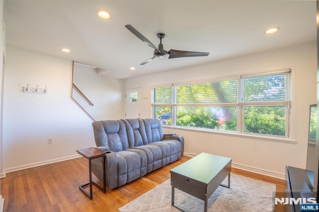 Photo 2 of Single family home for sale at 11 Jackson Pl, Moonachie, NJ 07074 | MLS# 26038891 | Listing updated on 2026-10-18