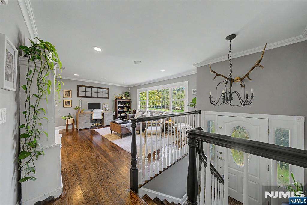 62 Andrew Avenue - Photo 4