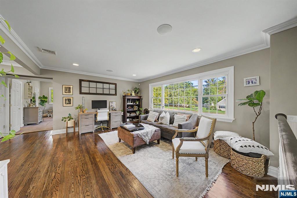 Photo 4 of Single family home for sale at 62 Andrew Ave, Oakland, NJ 07436 | MLS# 26038917 | Listing updated on 2026-10-16