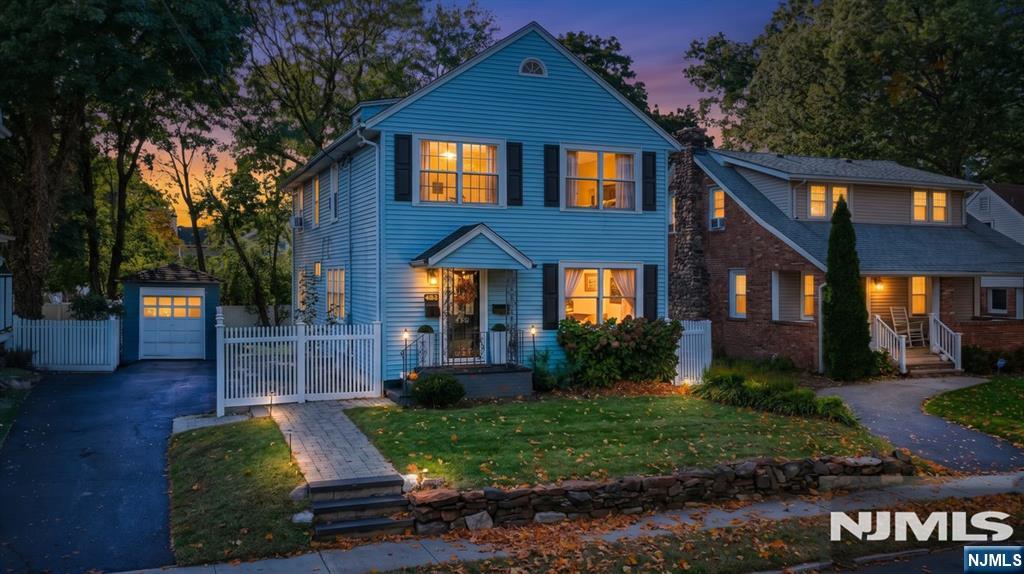 436 Kinderkamack Road - Photo 2