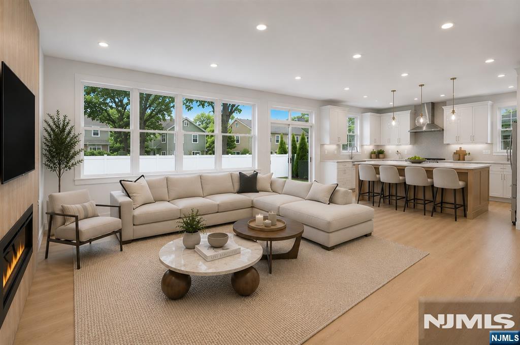 103 Hallberg Avenue - Photo 1