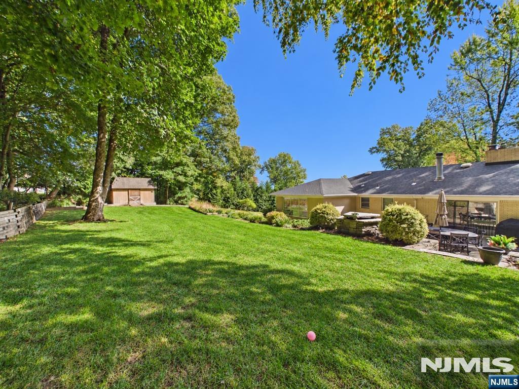 120 Beverly Road - Photo 4