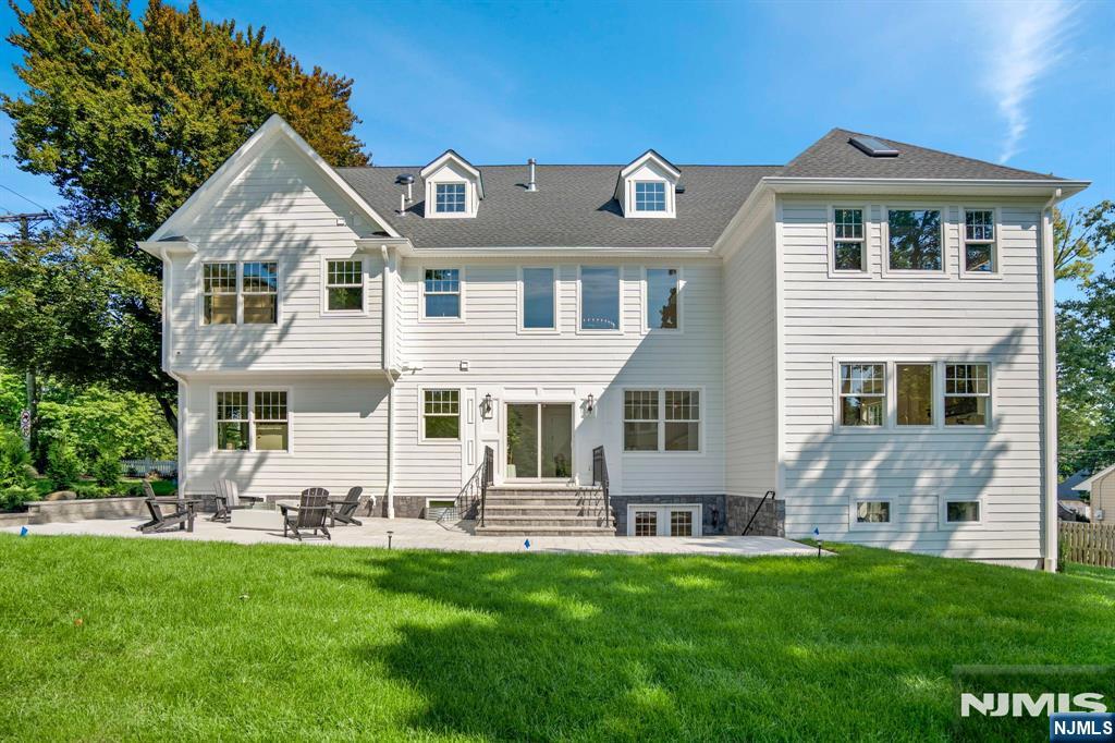 110 Blauvelt Avenue — photo 47