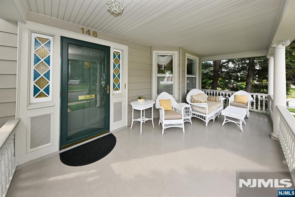 148 2nd Avenue - Photo 3