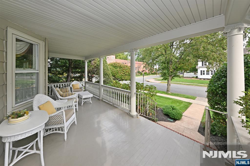 148 2nd Avenue - Photo 4