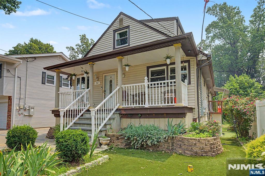 Photo 1 of Single family home for sale at 92 Blauvelt Ave, Bergenfield, NJ 07621 | MLS# 26039048 | Listing updated on 2026-10-16